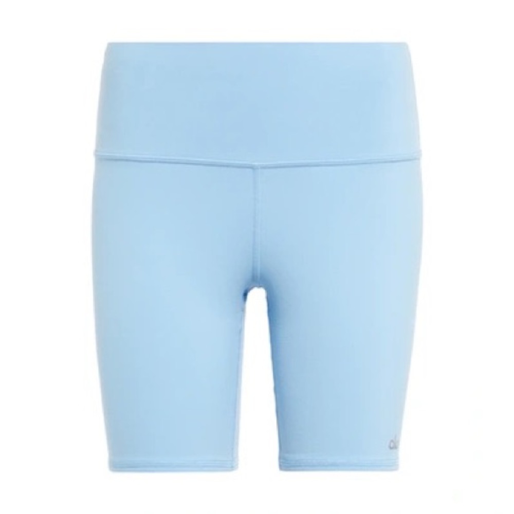 Alo Yoga Biker Short in Blue Skies, 7” NWT